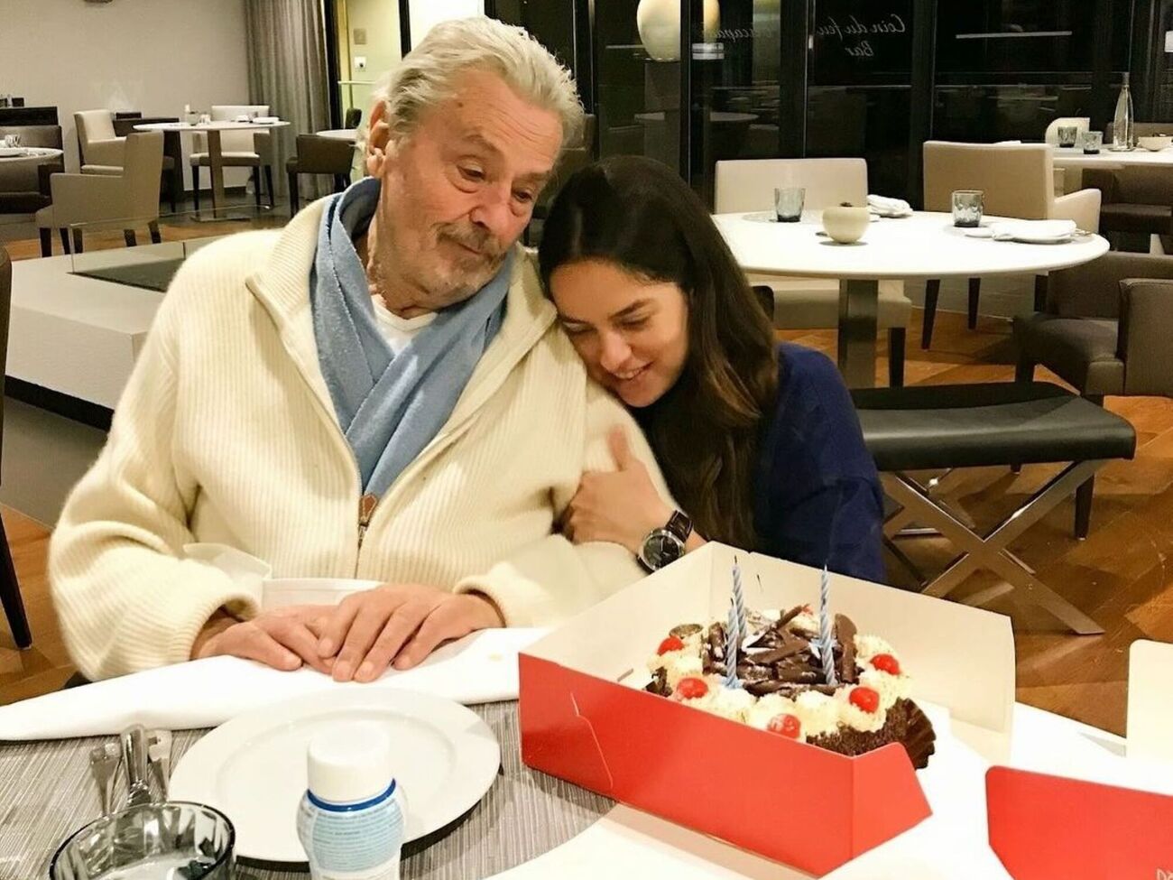 Аннушка Делон – покойному отцу: Я сохраню тебя в своем сердце