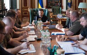 Більш ніж достатньо структур і персоналу займаються охороною держкордону й повинні протидіяти незаконному перетину, зазначив Зеленський