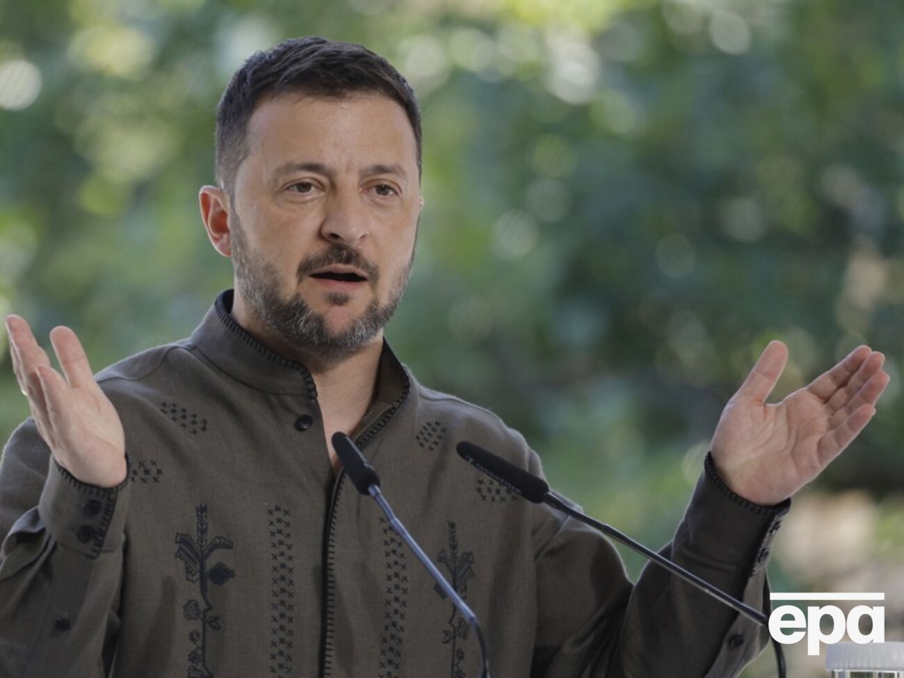 Деталей щодо характеристики боєприпасу Зеленський не розкрив