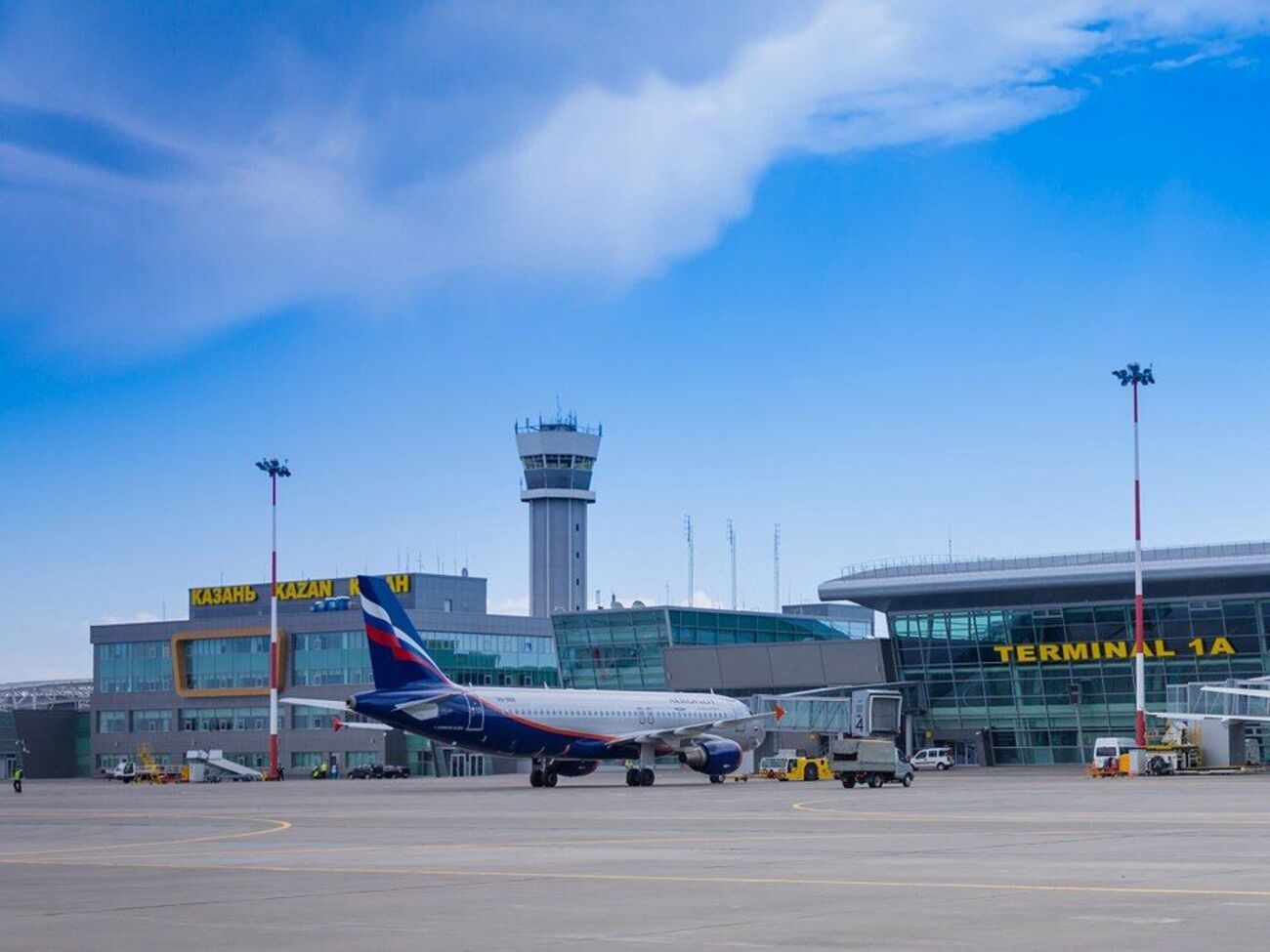 Літаки, які прямували в Казань, скерували на запасний аеродром у Самару, зазначили росЗМІ