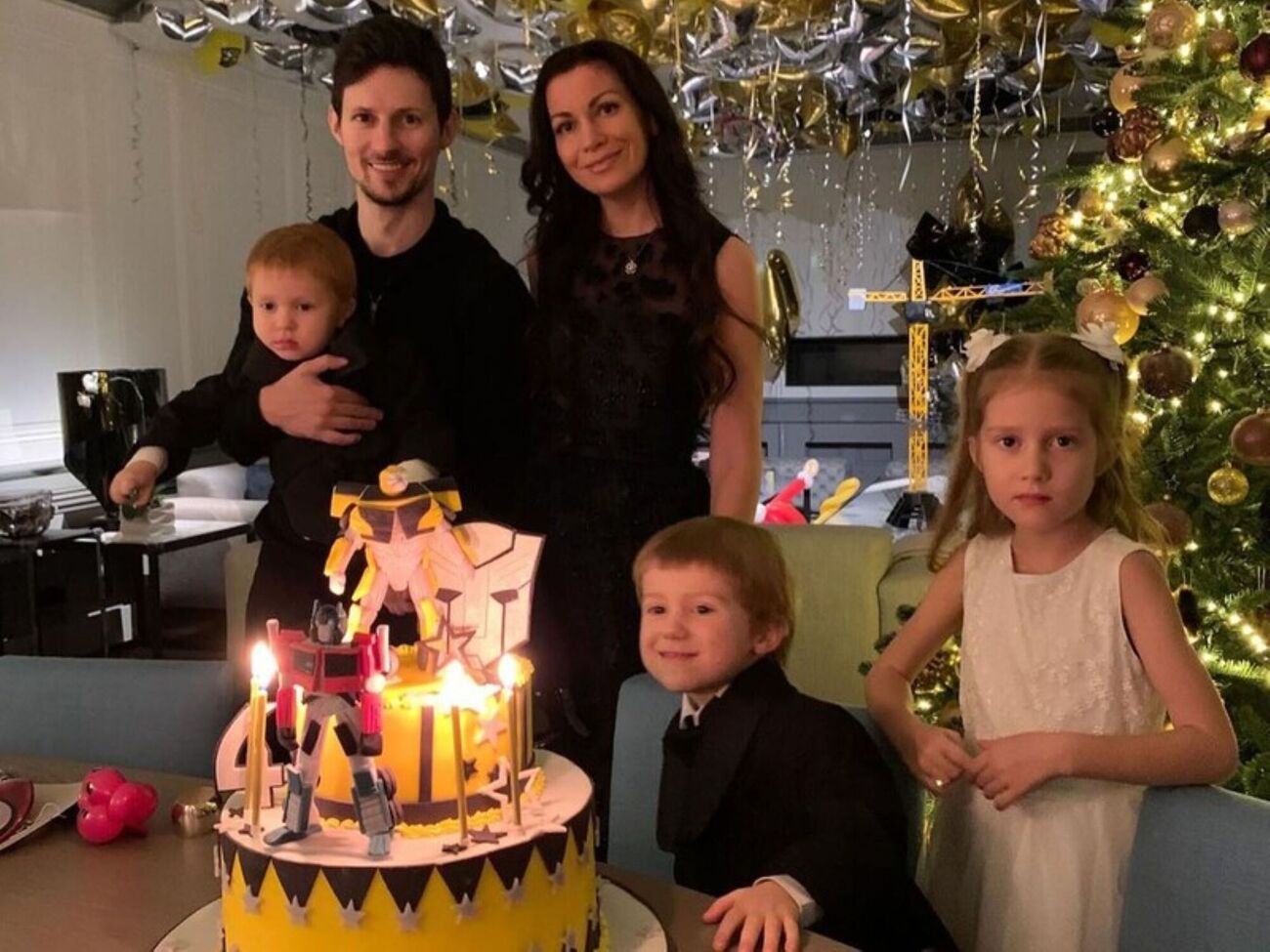 Болгар заявила, що не афішувала стосунків із Дуровим, тому що хотіла уникнути підвищеної уваги до себе й дітей