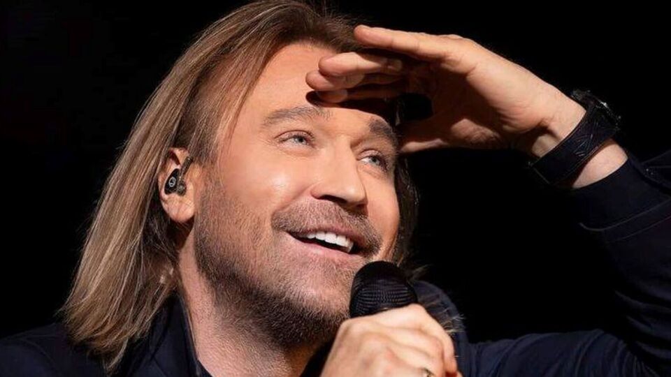 Винник, який утік до Німеччини, заявив, що готується до світового концертного туру