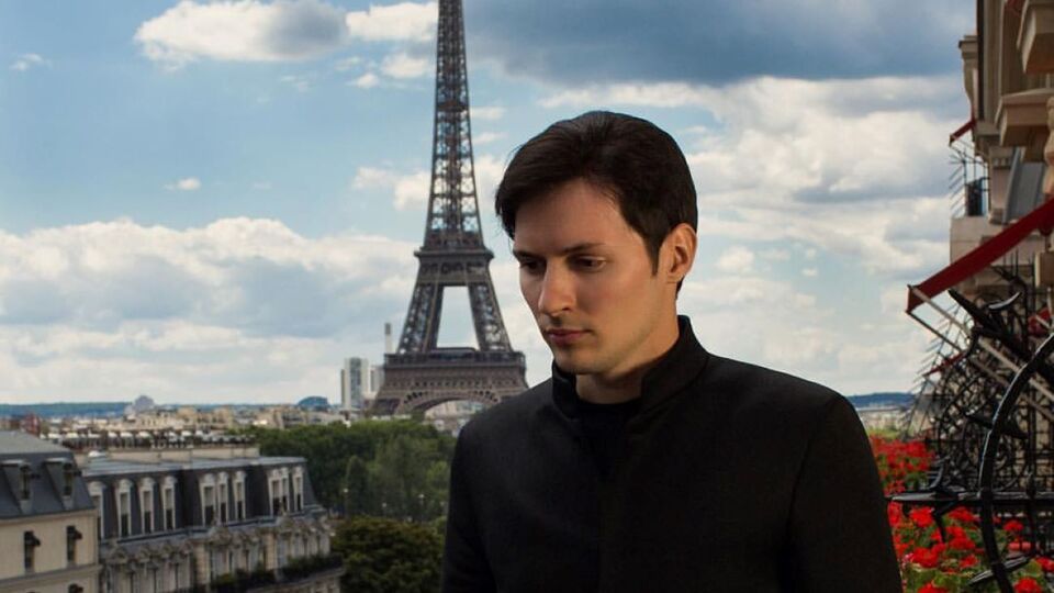 За даними газети, Макрон пропонував Дурову перенести штаб-квартиру Telegram до Парижа