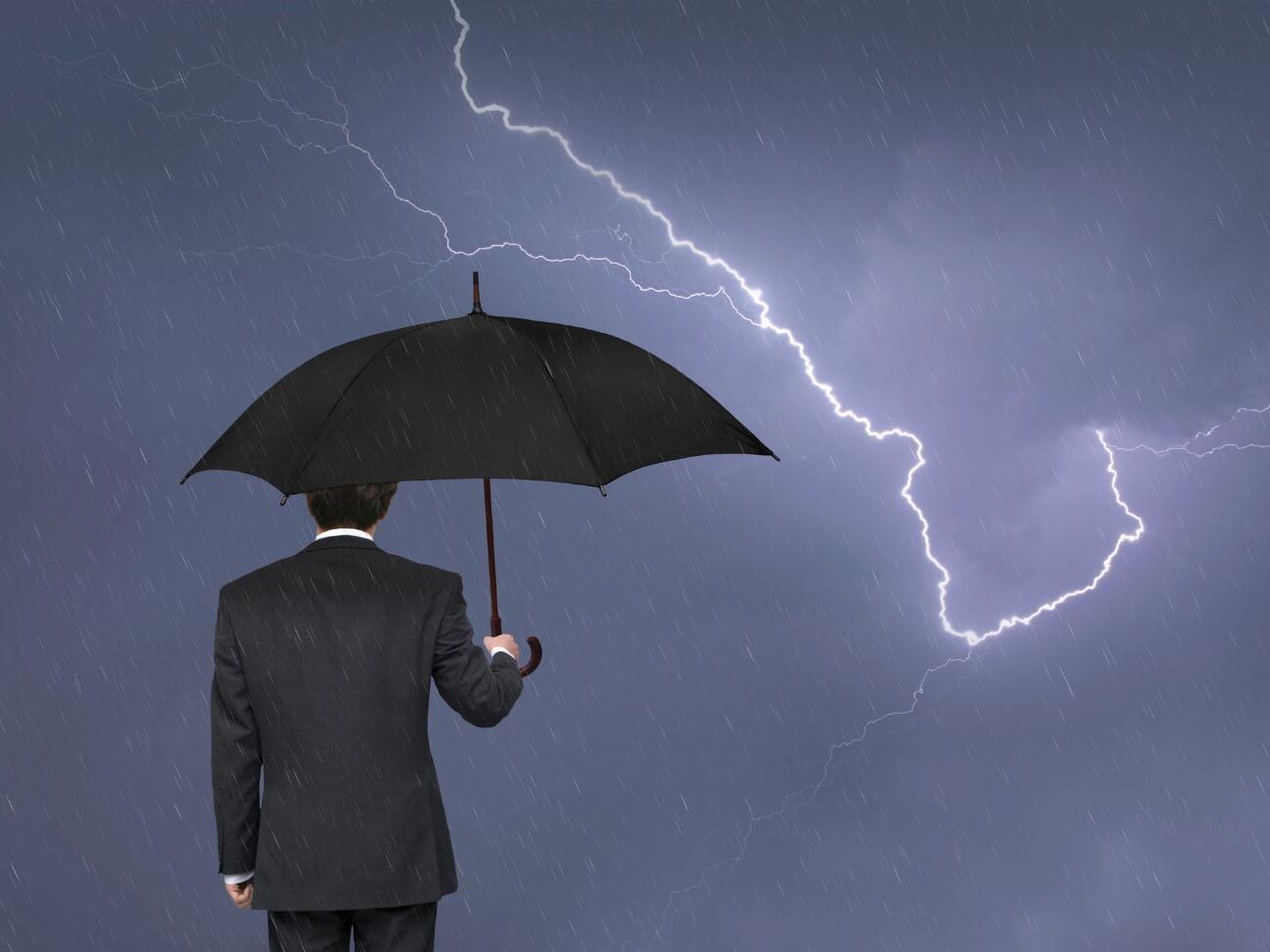 Грозовые дожди синоптик прогнозирует в южной части Украины, однако осадки могут добраться до Донецкой области