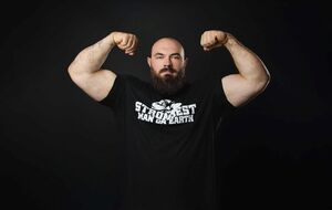 За словами Новікова, на початку повномасштабного вторгнення РФ він пообіцяв російському колезі "зробити все", щоб представники країни-агресора не змогли брати участь у змаганнях