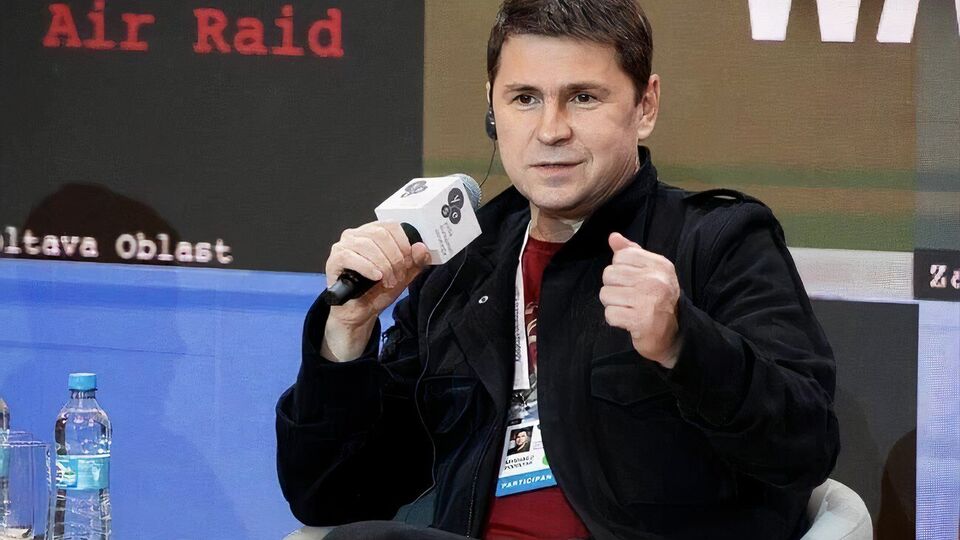 Подоляк рассказал о производстве украинского оружия
