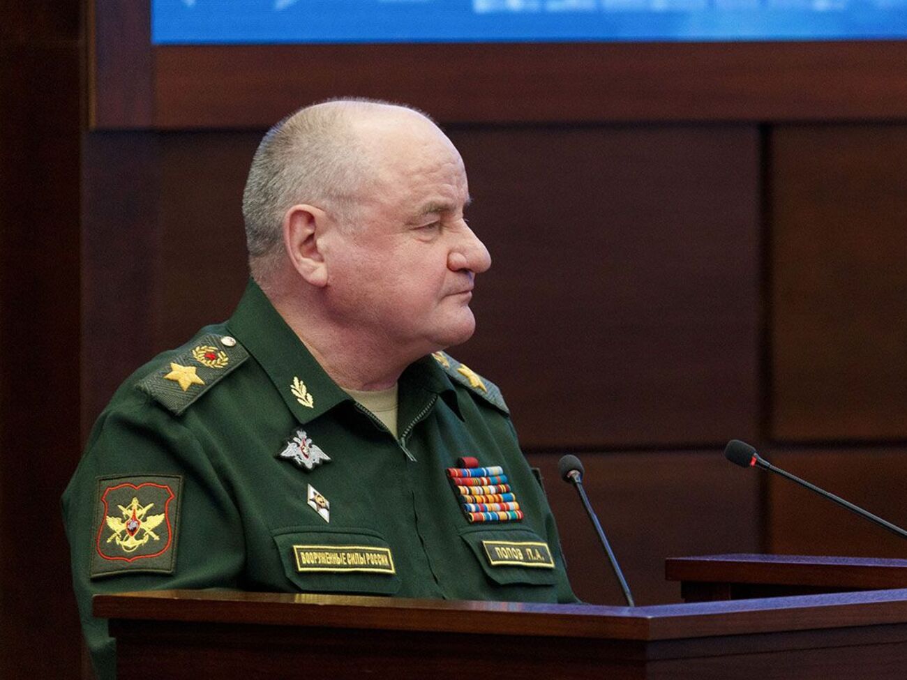 Российского генерала Павла Попова подозревают в мошенничестве