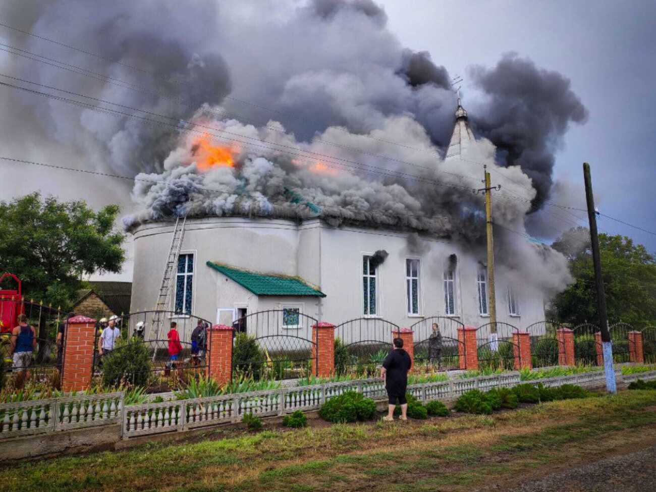 В Прямобалке пожар был на площади 250 м²