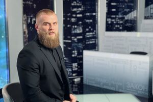 Дмитрука объявили в международный розыск