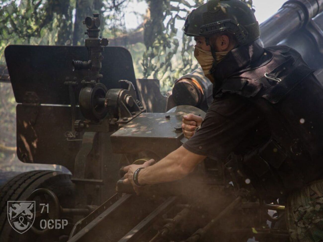 За сутки на линии столкновения возле Волчанска произошло пять боев