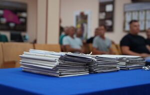 По словам работников ТЦК, мужчина должен был уточнить военно-учетные данные и пройти военно-врачебную комиссию