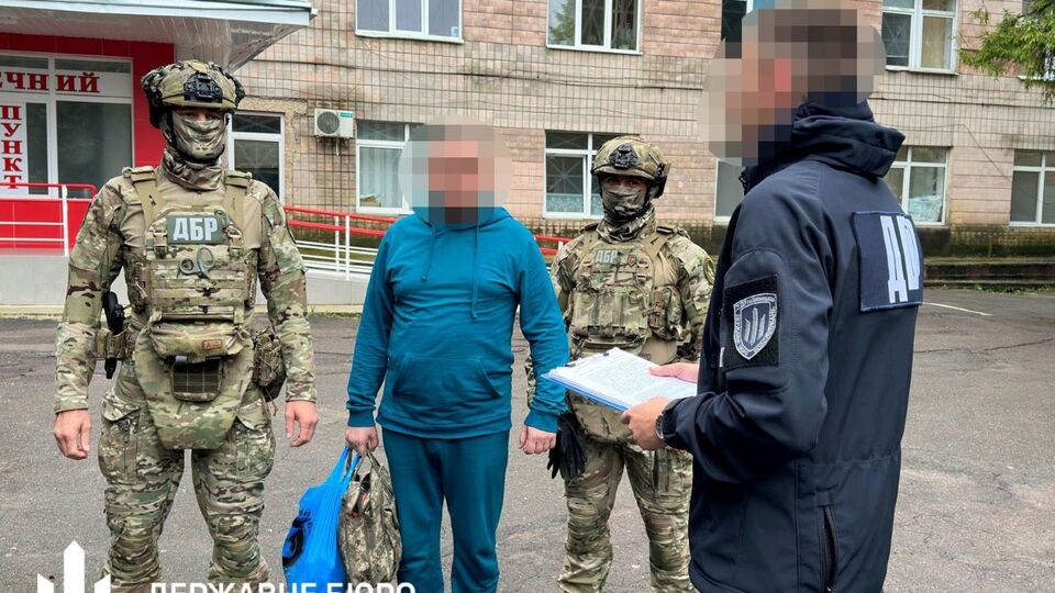 Екскерівника ТЦК підозрюють ще й в умисному сприянні громадянам в ухиленні від мобілізації та військової служби в умовах воєнного стану