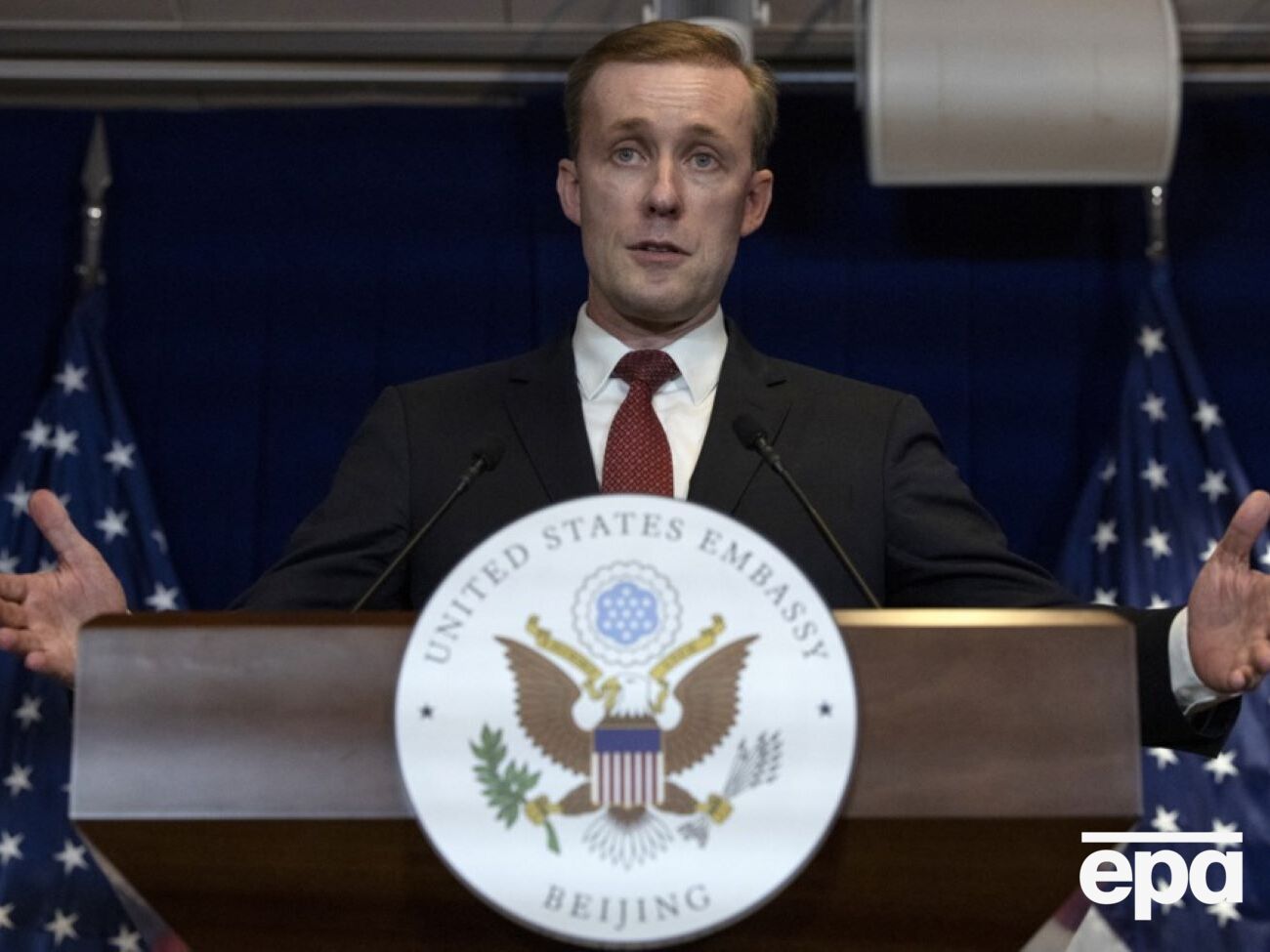 Салливан заверил, что Штаты придерживаются принципа "ничего об Украине без Украины"