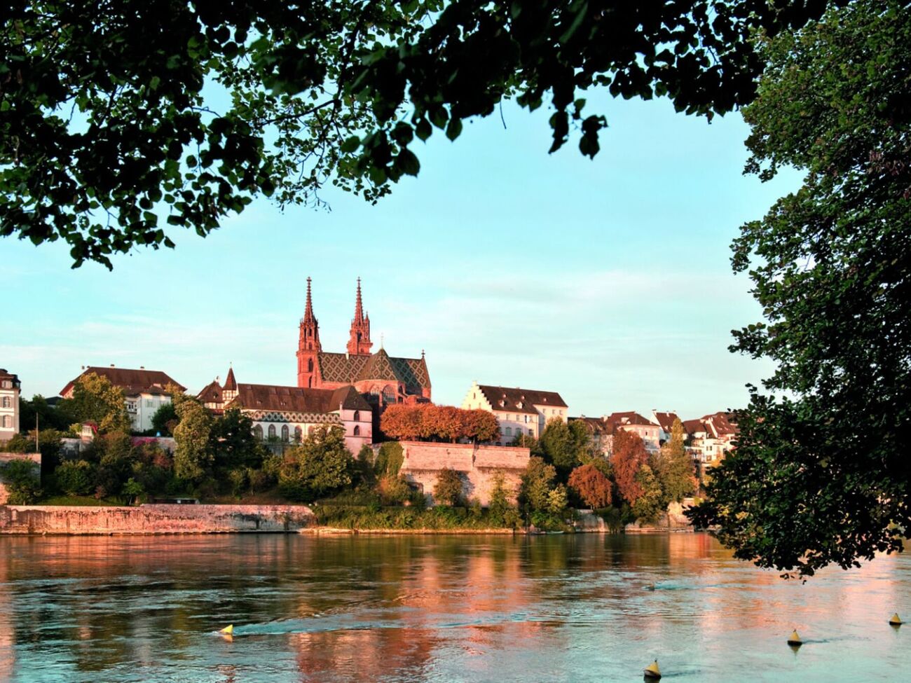 По словам исполнительного руководителя конкурса Мартина Эстердаля, стратегическое расположение Базеля делает город идеальным местом для мероприятия