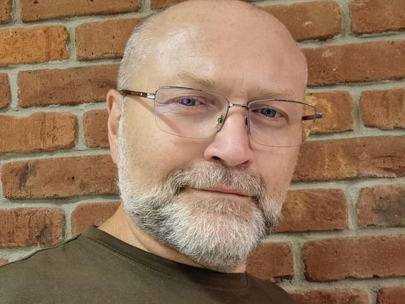 Не нужно тешить себя иллюзиями. Оружия у людей на руках гораздо больше 5 млн единиц