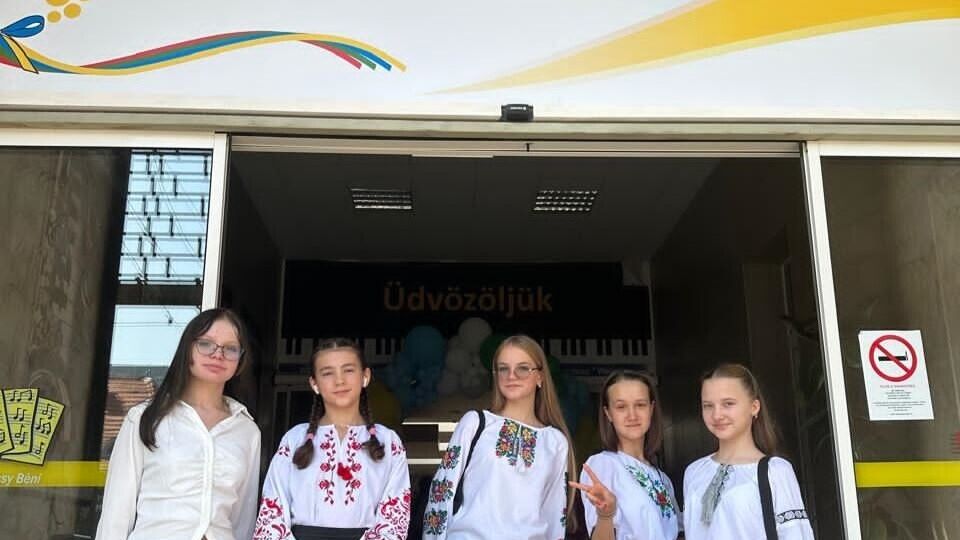 Образовательный процесс в школе в Будапеште будет осуществляться на украинском языке, рассказали в МИД Украины