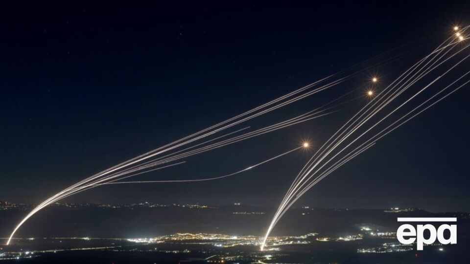 Ізраїль заявив про збиття більшості ракет, якими атакувала "Хезболла"