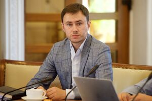 Енергетики виконують роботи з підготовки до наступного опалювального сезону, сказав Колісник