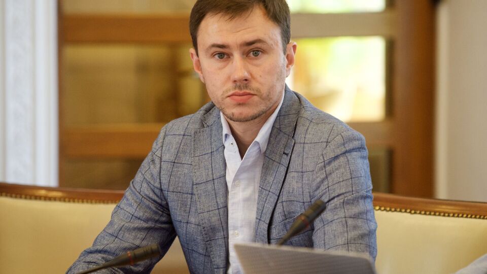 Енергетики виконують роботи з підготовки до наступного опалювального сезону, сказав Колісник