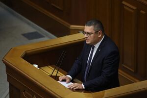 В Мали при власти находится "военная хунта", которая в целом "не пользуется уважением" среди стран Африки и государств Глобального Юга, отметил Мережко