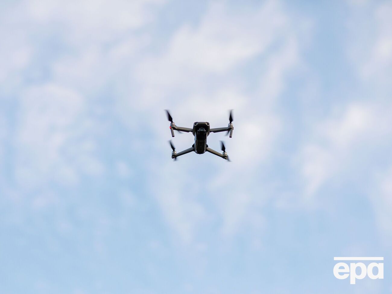 Британських військових попередили про стеження з дронів