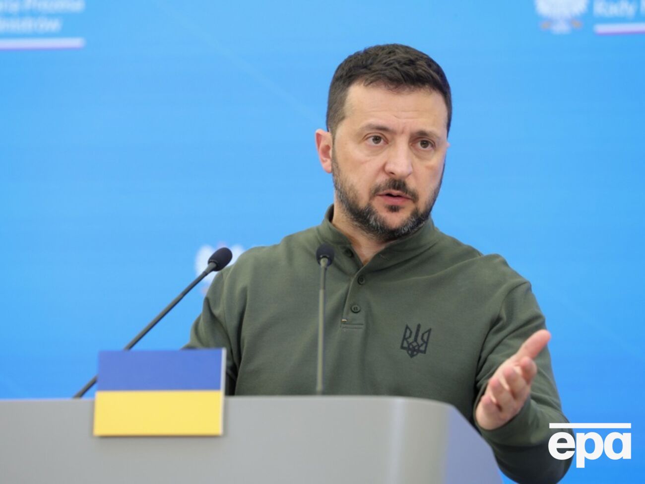Зеленський вважає, що командири всіх рівнів повинні мати "прямий контакт із передовою"