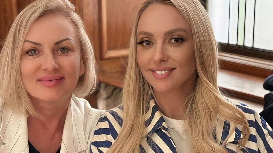 Мама Поляковой родила ее в студенческие годы