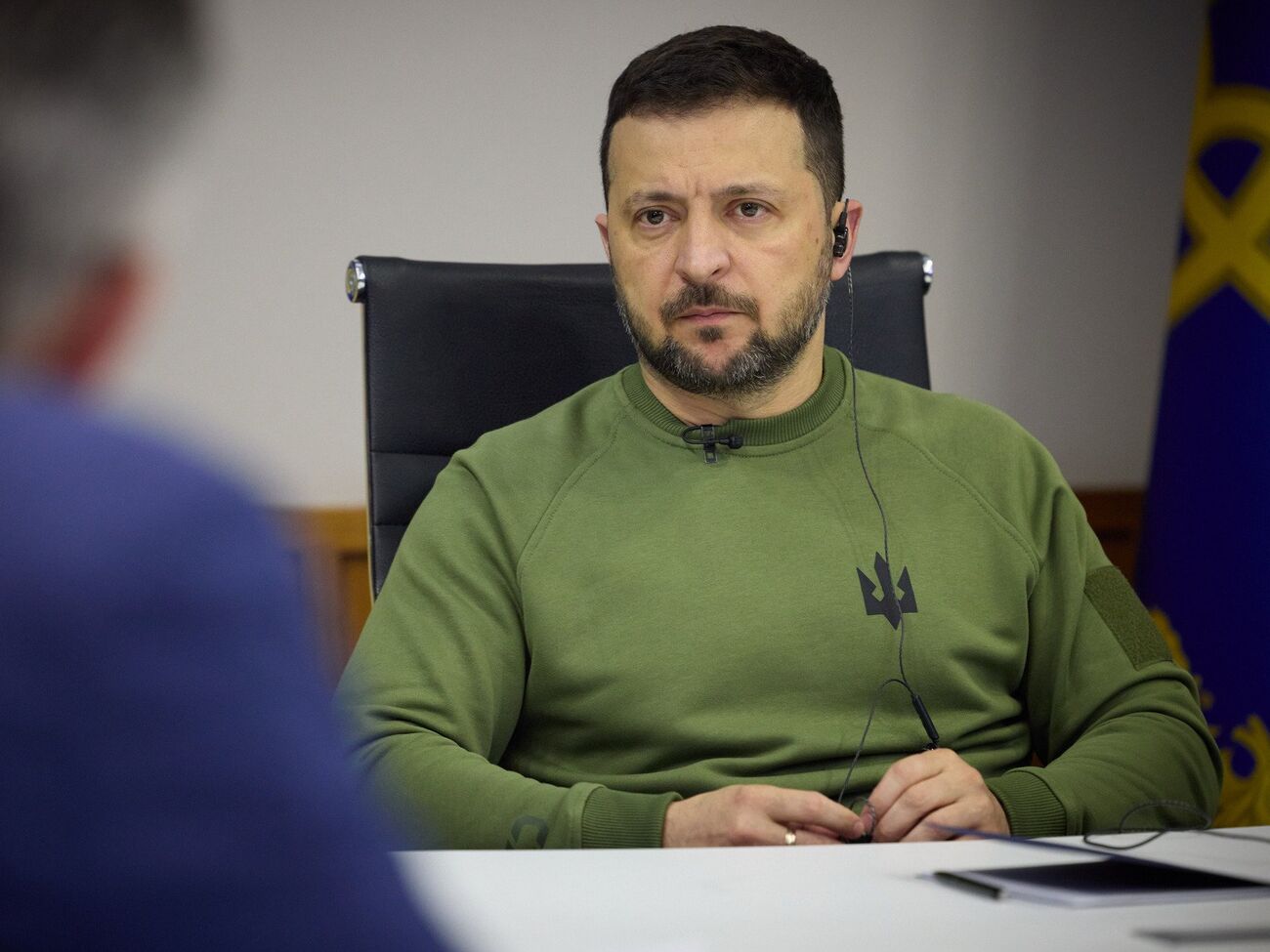 Зеленский обсуждал на заседании ставки ситуацию на фронте