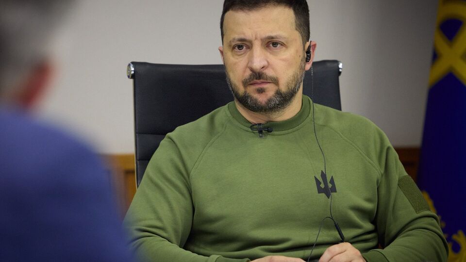 Зеленський обговорював на засіданні ставки ситуацію на фронті