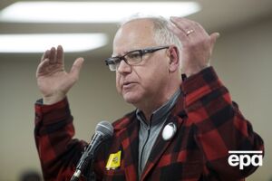 Губернатор Миннесоты Уолц – бывший учитель и военный Нацгвардии США