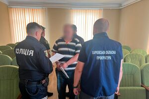 Підозрюваному 57 років, зазначили у прокуратурі