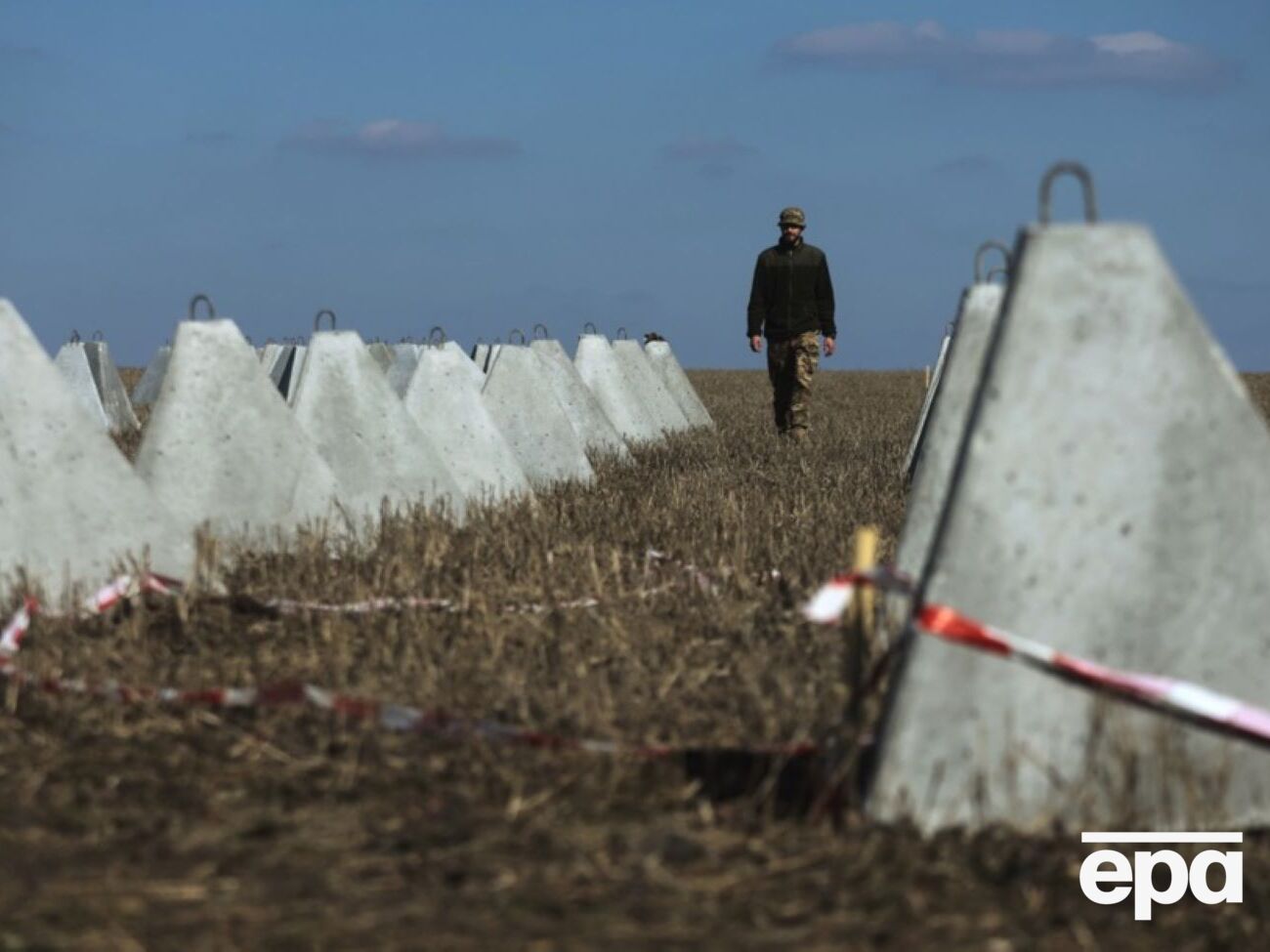 Сейчас, по словам Кима, продолжаются проверки подрядчиков на добропорядочность