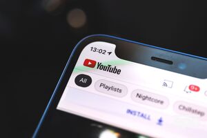 В РФ ограничили скорость загрузки YouTube