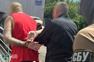 Одессита подозревают в поджогах автомобилей по заказу россиян