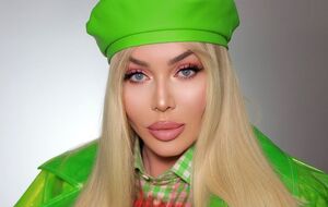 Билык задала подписчикам вопрос об уходовом средстве