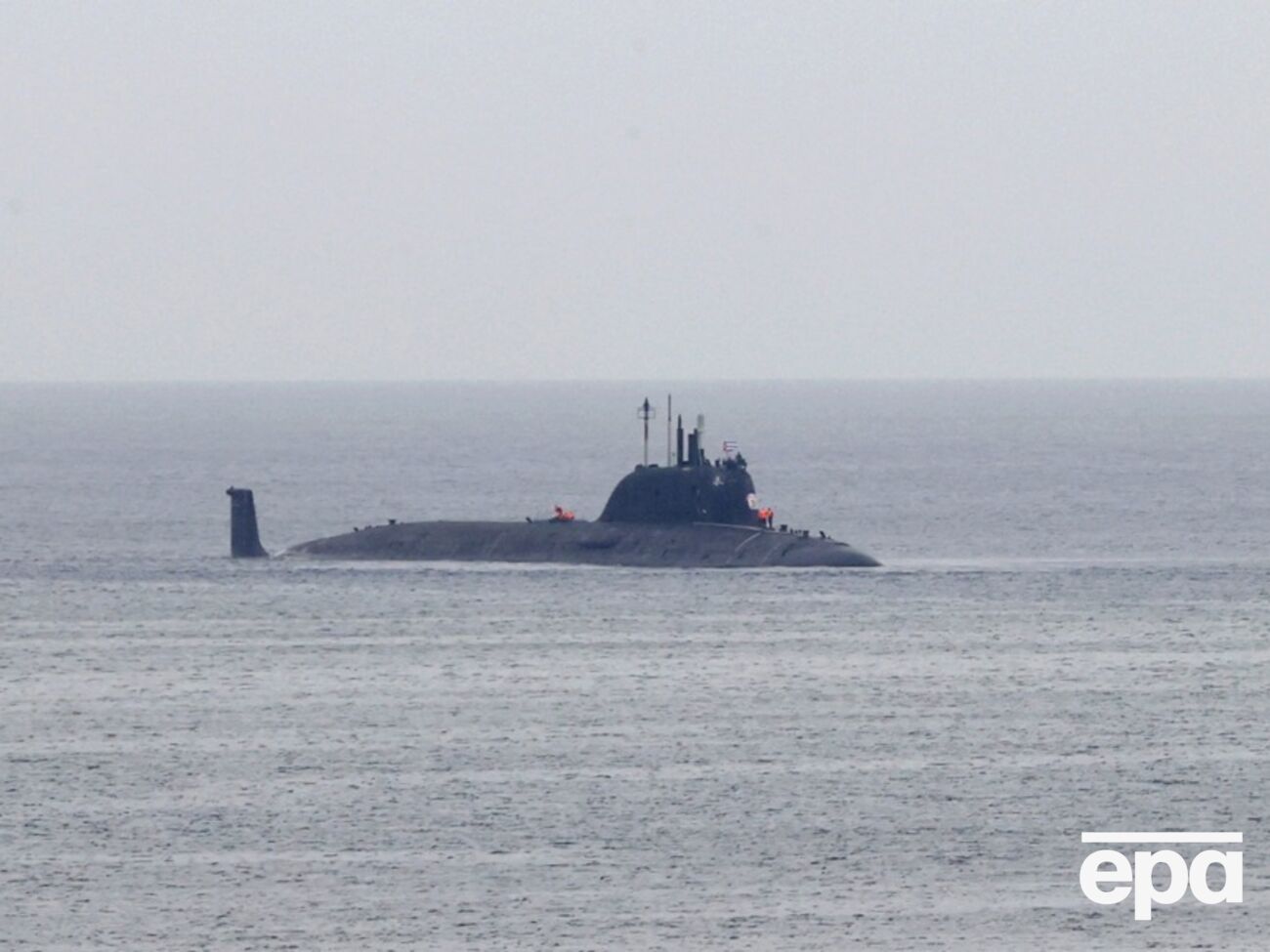 В британской разведке считают, что России дешевле будет построить новую подлодку, чем восстанавливать затопленную