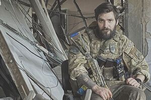 В планировании и выполнении боевых операций важно поддерживать и развивать инициативу, отметил Кротевич