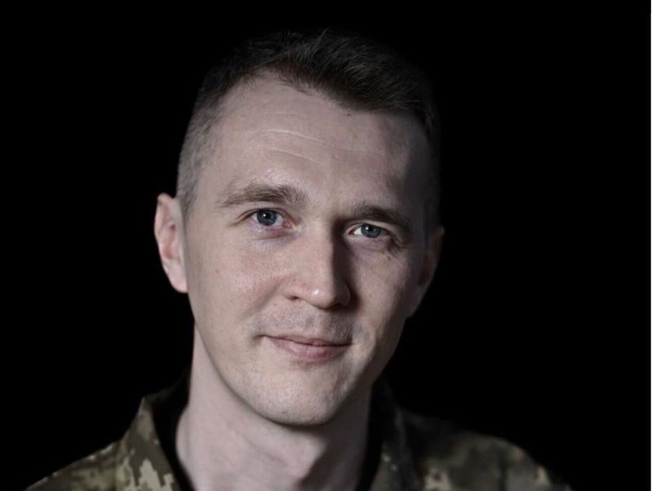 Офіційне висвітлення руснею подій у Курській області мило контрастує з воплями "воєнкорів" РФ