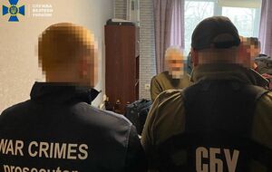 Депутат находился под ночным домашним арестом, но, заявляют в СБУ, решил сбежать за границу