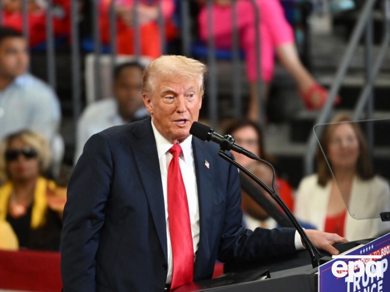 Трамп погодився з початковими умовами дебатів