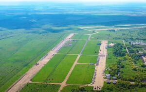 На аэродроме Липецк после ударов начался пожар