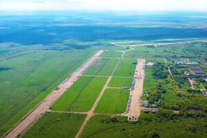 На аэродроме Липецк после ударов начался пожар