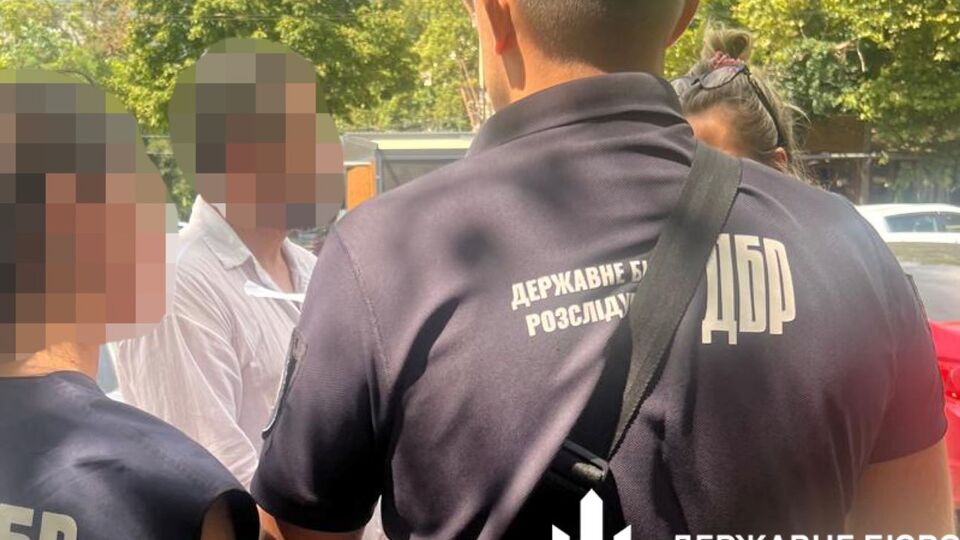 Фігуранта підозрюють у вимаганні $3 тис. за сприяння в закритті кримінальної справи