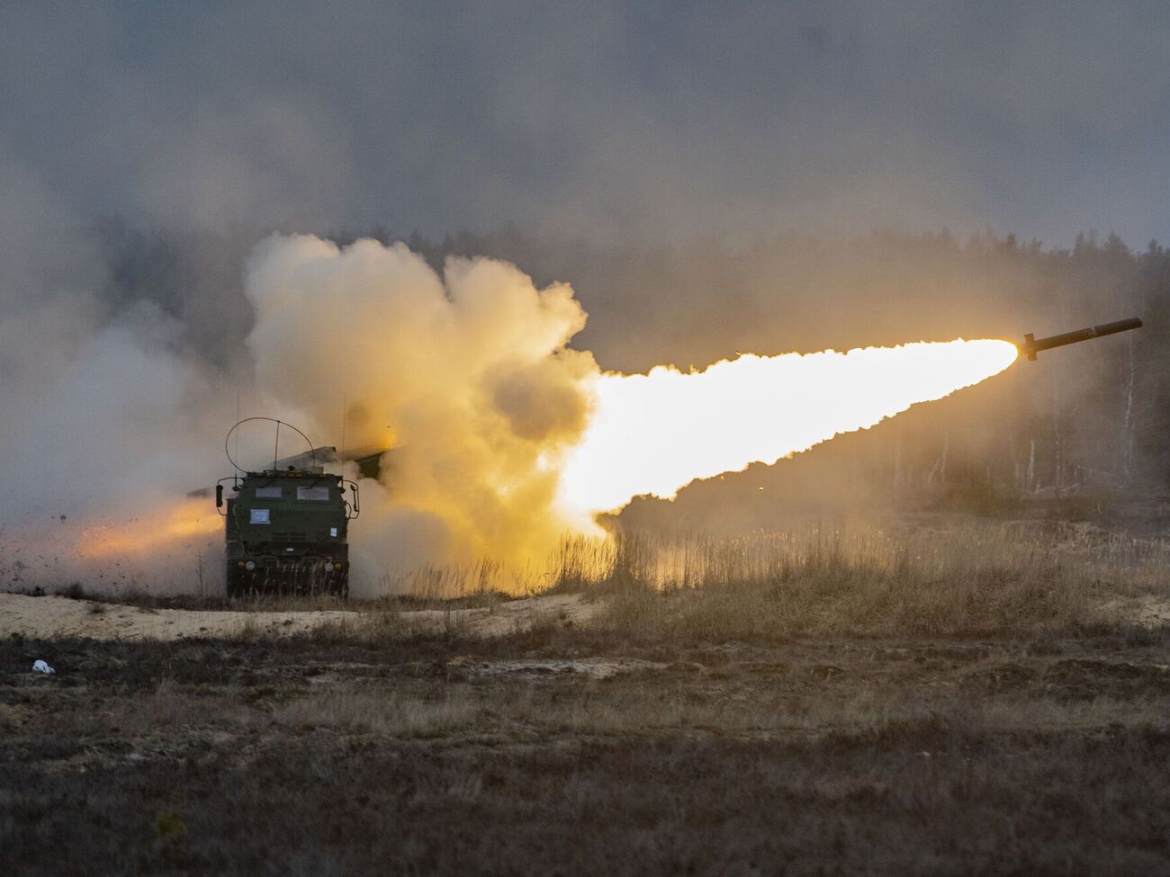 США передадут Украине боеприпасы для систем HIMARS, отметили в Пентагоне