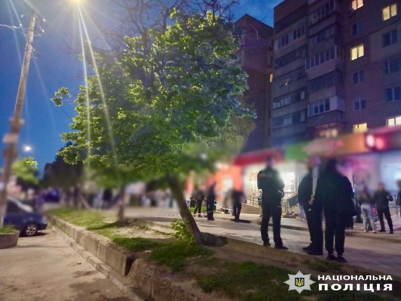 Мужчина бросил гранату в полицейского в Броварах 11 мая около 21.00