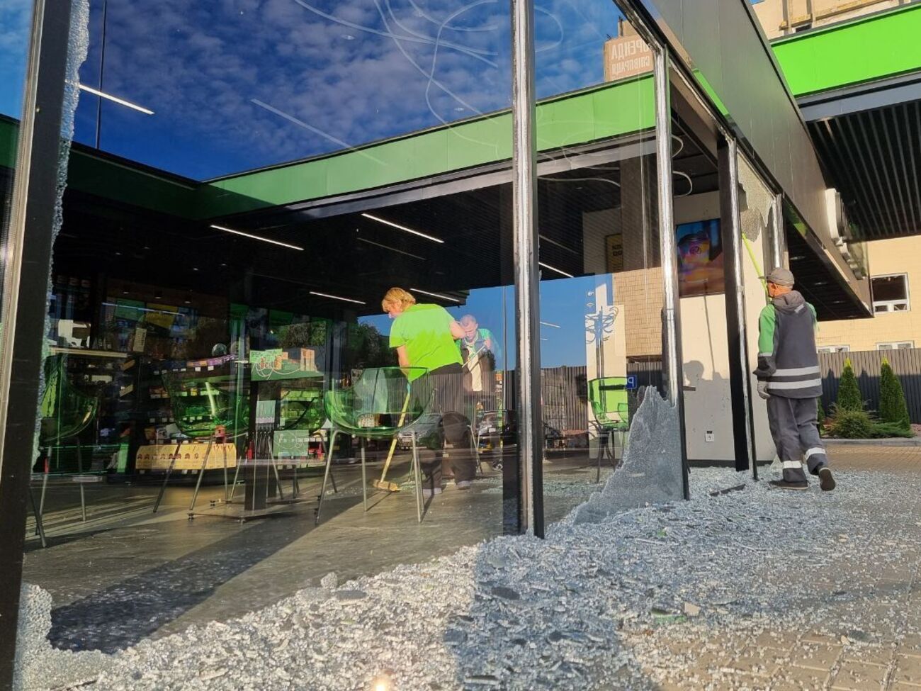 Повреждены несколько домов и объектов частного бизнеса