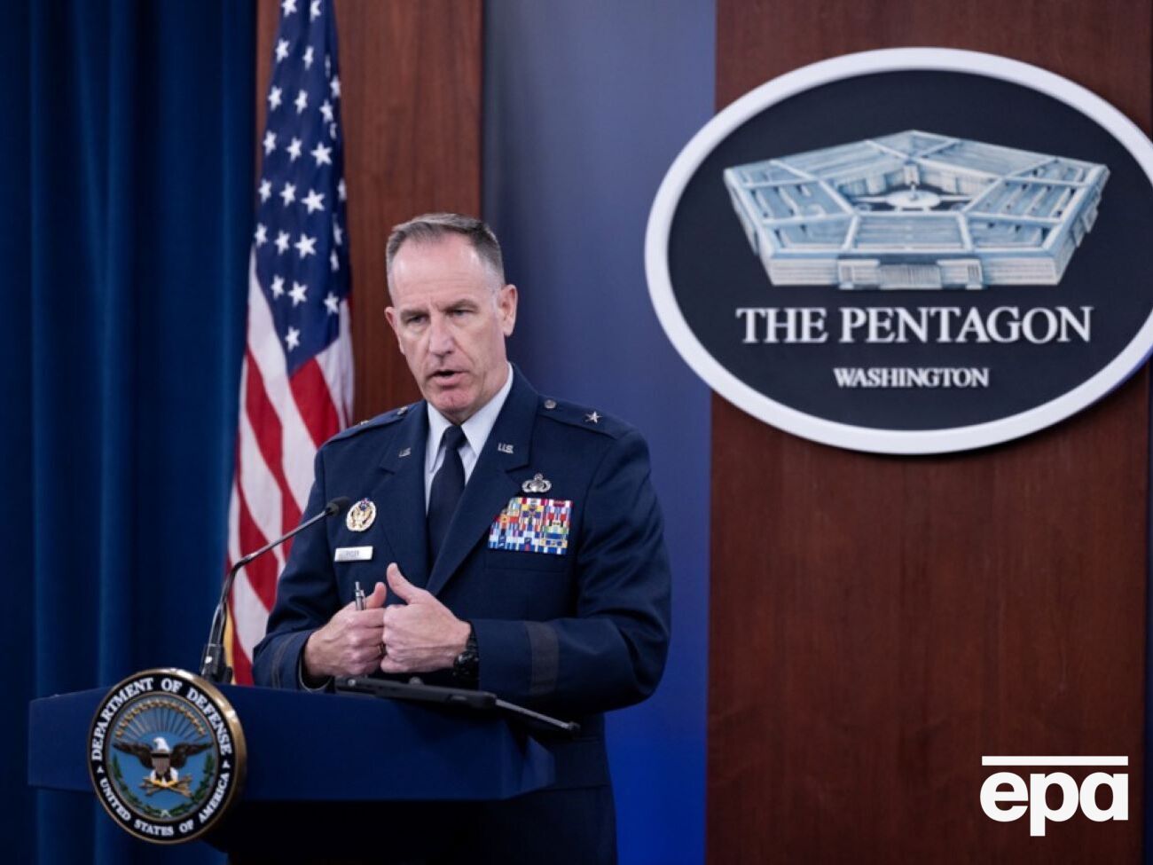 Для України важливо й далі утримувати Покровськ, зазначив Райдер