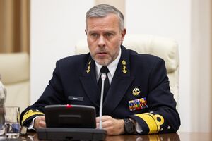 Бауэр не ждет, что США прекратят поддержку Украины