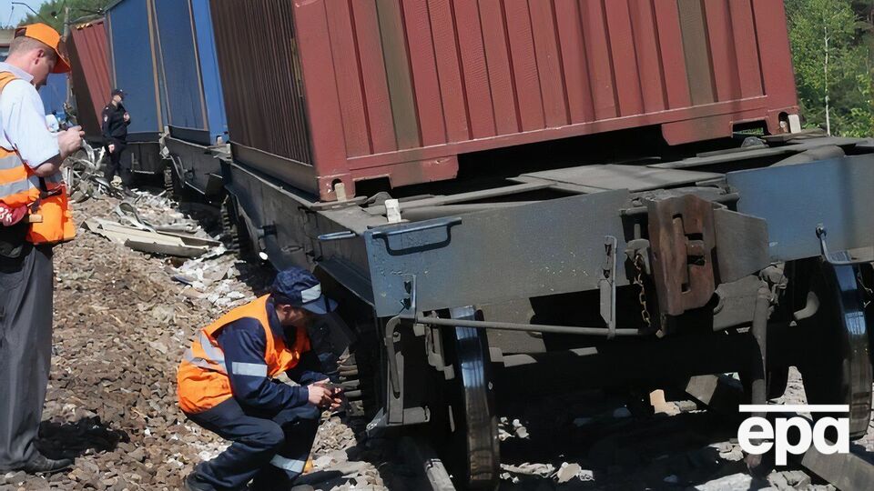У Бєлгородській області зійшов із рейок вантажний поїзд