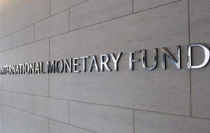 Утвердить документ должен исполнительный совет МВФ